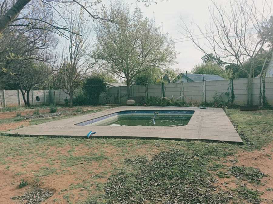 3 Bedroom Property for Sale in Flamwood North West